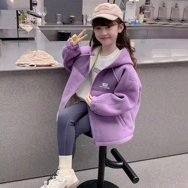 女童加厚外套秋冬款2025新款洋气加绒连帽上衣大童奥利绒保暖衣潮