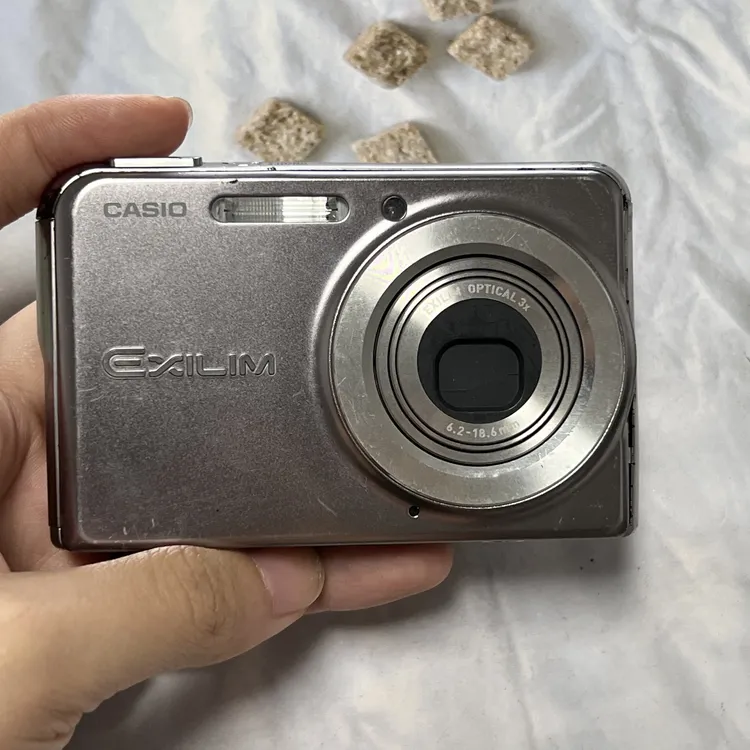 9新 Casio/卡西欧 卡西欧s770美版银色全套配件微瑕