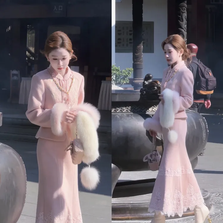 【婷婷】《烟雨江南》 樱花粉显瘦收腰 刺绣羽绒套装TT2SDTH2881