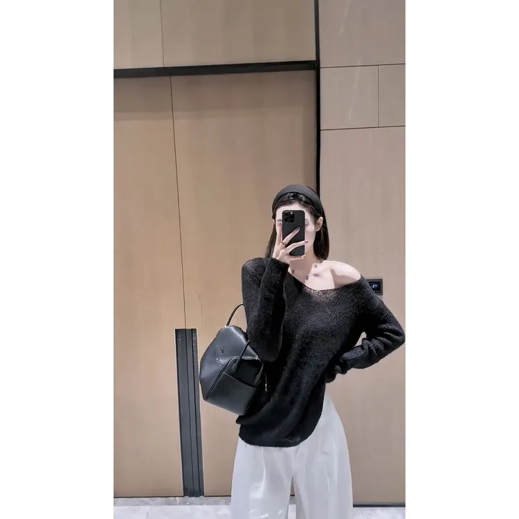 2025秋装新款法式慵懒V领毛衣女高级感宽松显瘦针织衫上衣