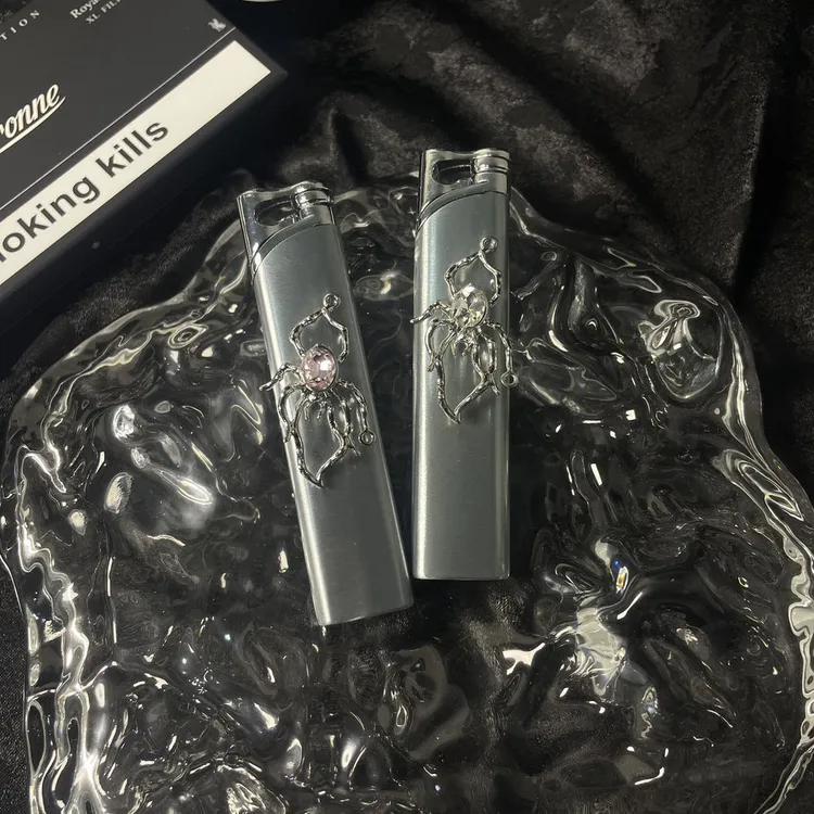 （KS）原创蝴蝶防风充气红焰打火机黑暗风创意个性小众