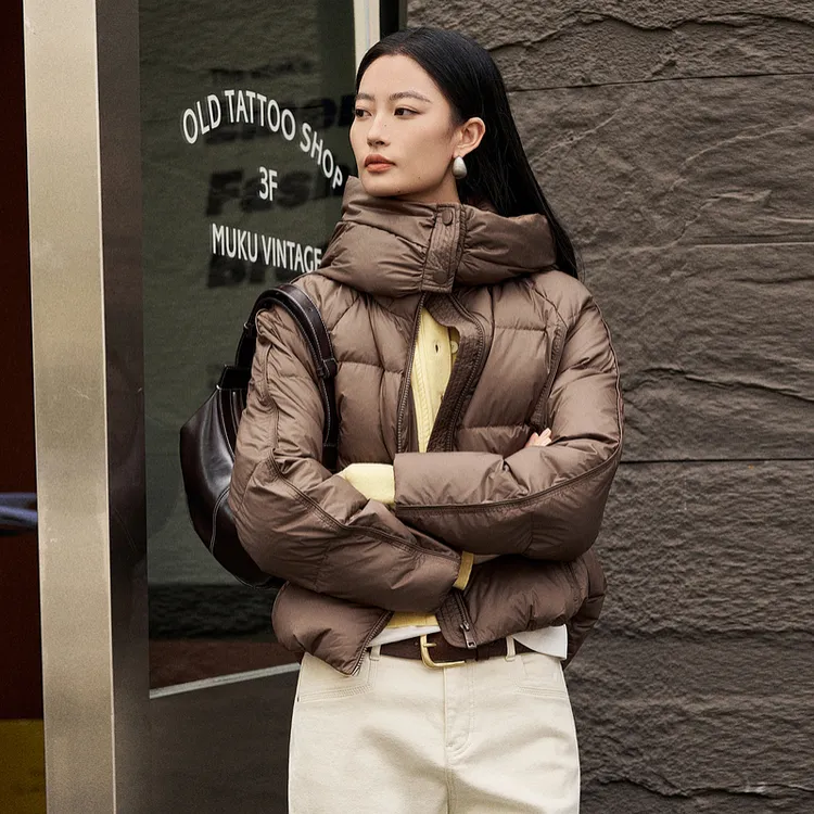 XG雪歌深咖色鸭绒羽绒服2025冬季新款厚款保暖外套女XK406012A372