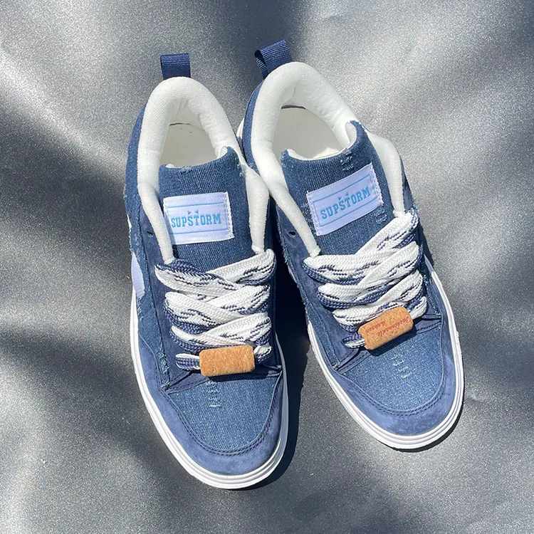 秋季新款低帮休闲运动鞋藏蓝色牛仔帆布鞋百搭男鞋学生鞋潮流板鞋