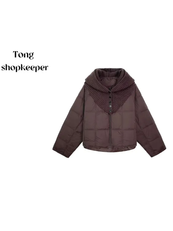 QJ/彤掌柜1682932 冬季25重磅白鸭绒秀款针织连帽拼接保暖羽绒服