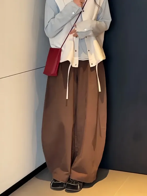 棕色裤子美拉德弯刀裤大码胖mm遮胯显瘦咖色阔腿裤秋季宽松镰刀裤
