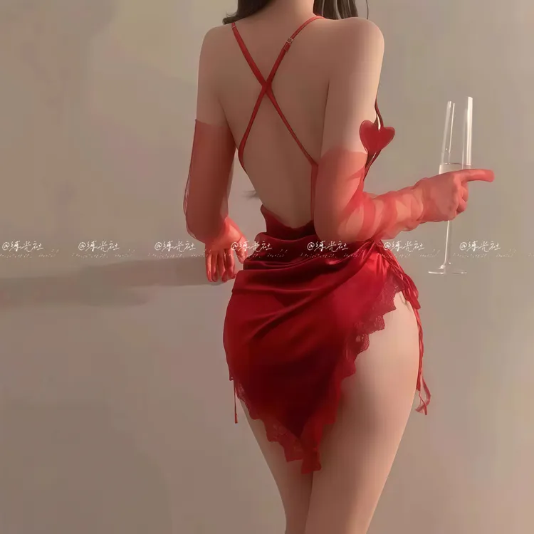 缚光社摇曳玫瑰秋季大码丝绒性感露背吊带睡裙蕾丝抽褶开叉睡衣女