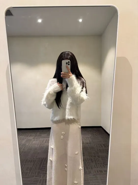 日韩孤品女装针织类