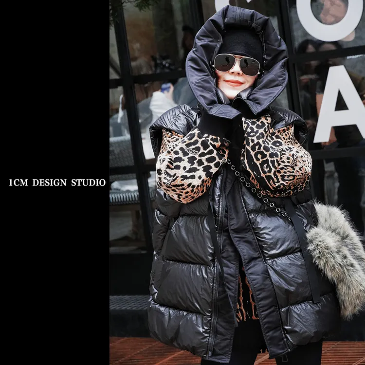 【奕.设计师女装】原创设计师品牌2025冬季新款 宽松连帽鹅绒马甲