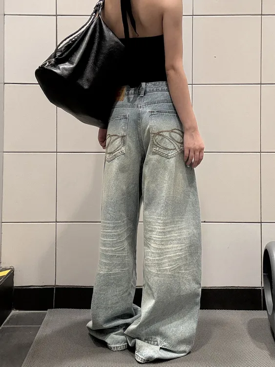 美式高街复古刺绣牛仔裤女2025秋季新款设计感宽松高腰直筒阔腿裤