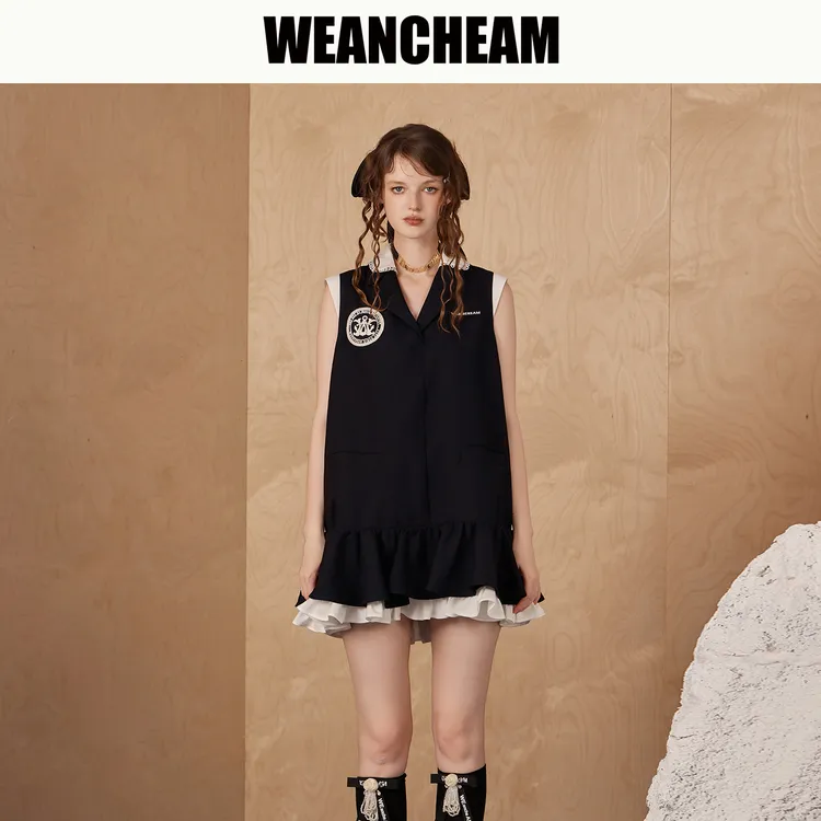 WEANCHEAM未未姆琥珀流光秋冬时尚显瘦设计感背心连衣裙W16QDD005