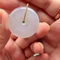翡翠18K金镶嵌颈饰翡翠
