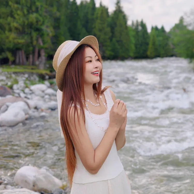 【董艺旅行穿搭】小宝贝·花边背心针织衫百搭吊带春夏新款前后两穿