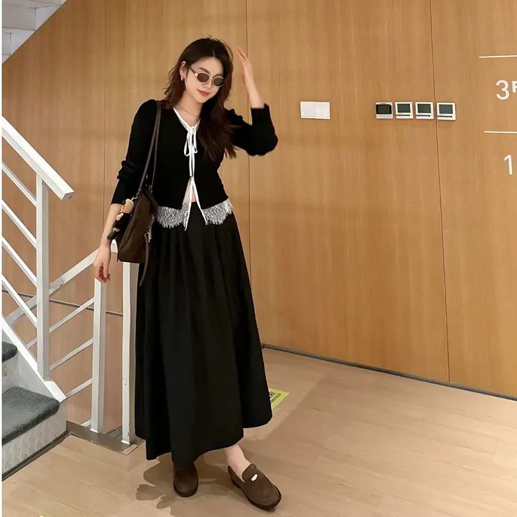 氛围感蕾丝拼接绑带假两件针织上衣秋冬季新款赫本风吊带裙套装女