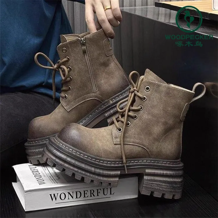 啄木鸟复古马丁靴女2025秋季新款英伦风圆百搭粗跟厚底增高机车靴