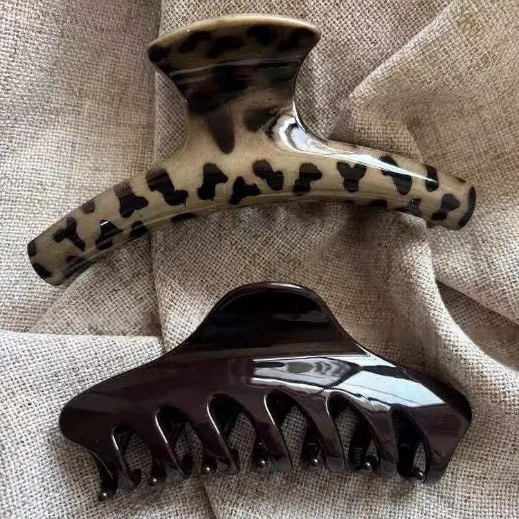 过目不忘~抓夹女高级感2025新款大号鲨鱼夹后脑勺发夹夏天头饰