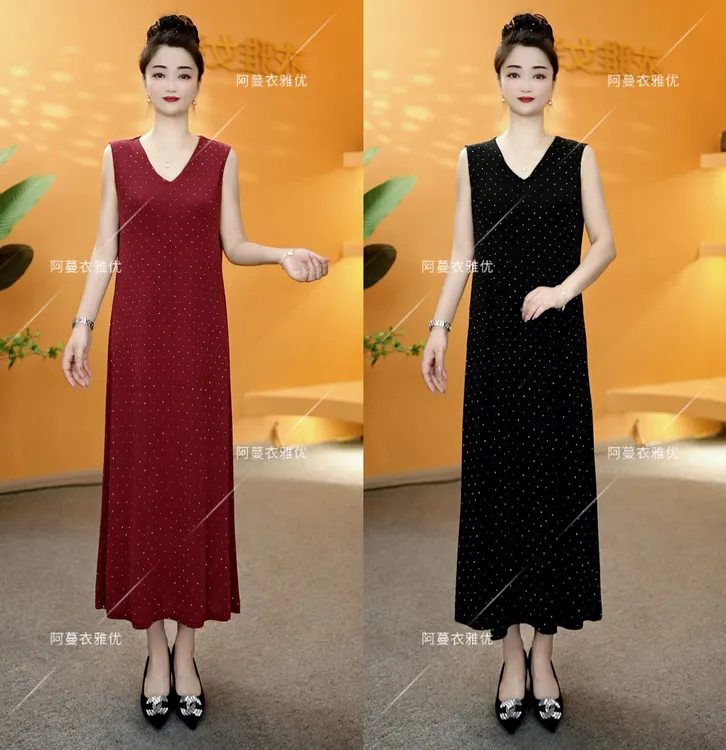 【衣雅严选】1150-434新品冰凉丝重工烫钻无袖背心连衣裙