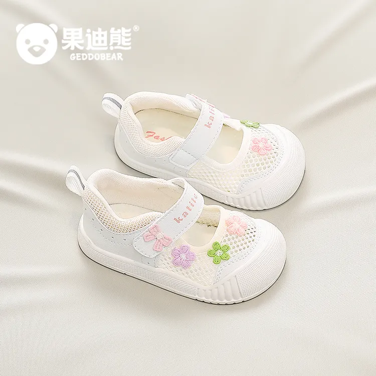 女婴儿网鞋公主透气防滑软底花春夏季1一3周岁半凉小童宝宝学步鞋