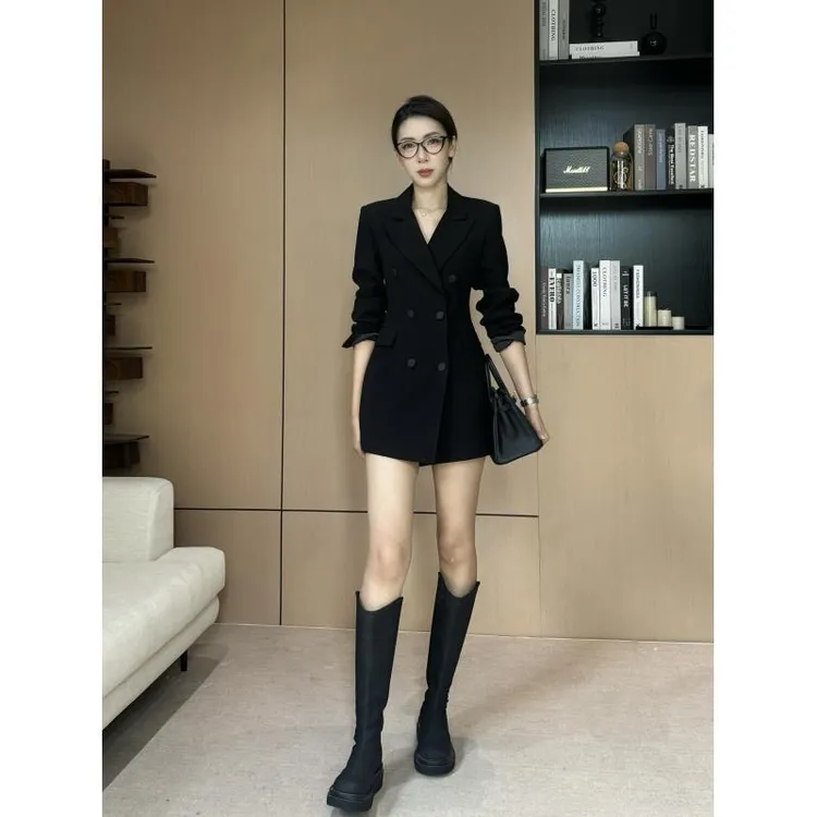气质小西装外套女2025黑色西服休闲巨好看的薄款正流行AM25997