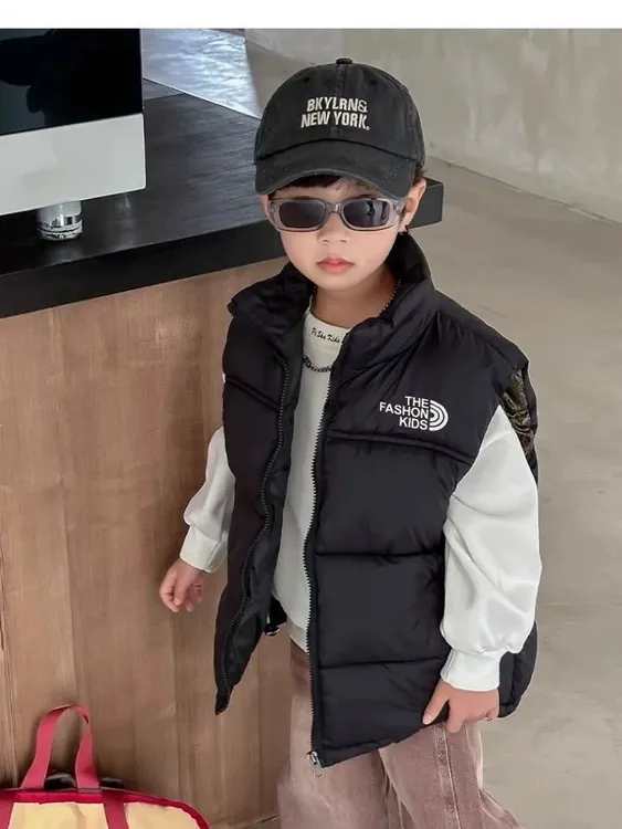 【现货】黑金石墨烯秋冬加厚保暖字母男童女童韩版马甲