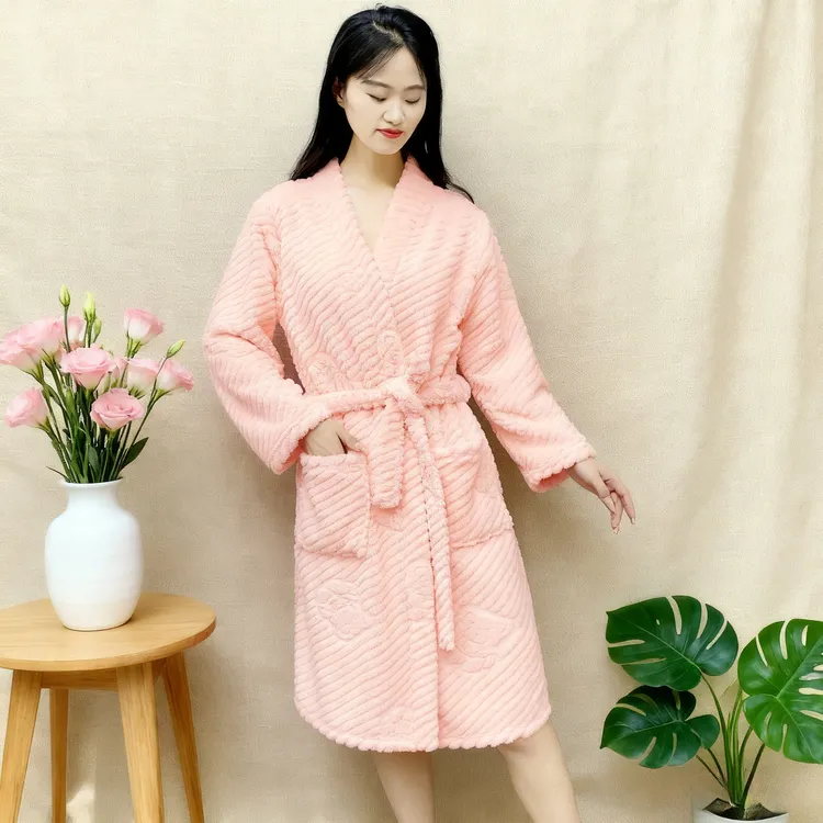 冬季法兰绒睡袍女珊瑚绒睡衣加绒加厚秋冬季中长款浴袍家居服Y176