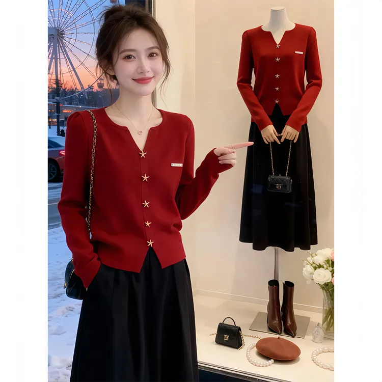 2026秋冬大码宽松胖mm洋气减龄上衣女V领内搭针织衫