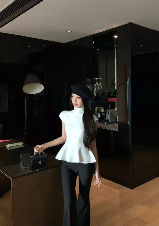 时髦主角jennie同款白色收腰中领针织无袖上衣裤子套装#22761