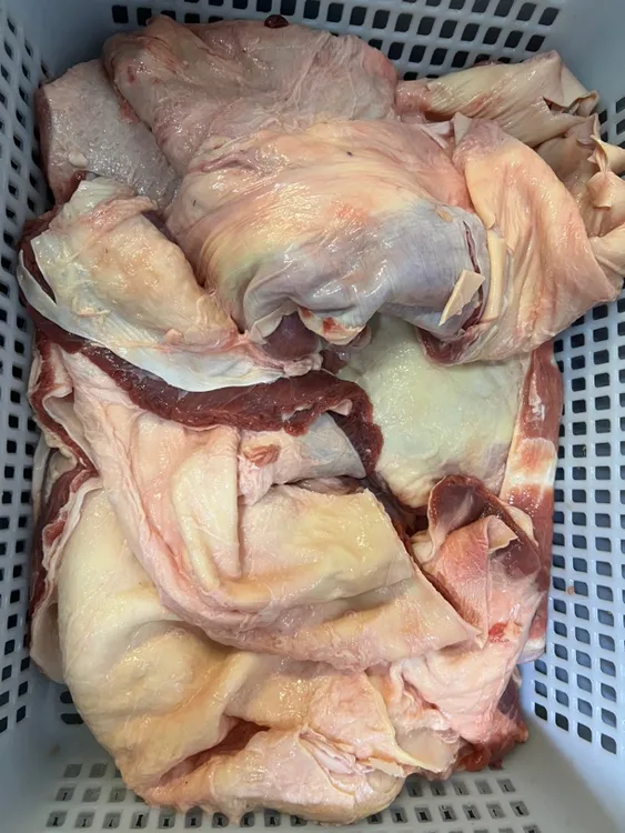 【黄牛2号筋 】牛腩筋 宫后加肉 部分纯筋皮 筋比较多 介意勿拍！