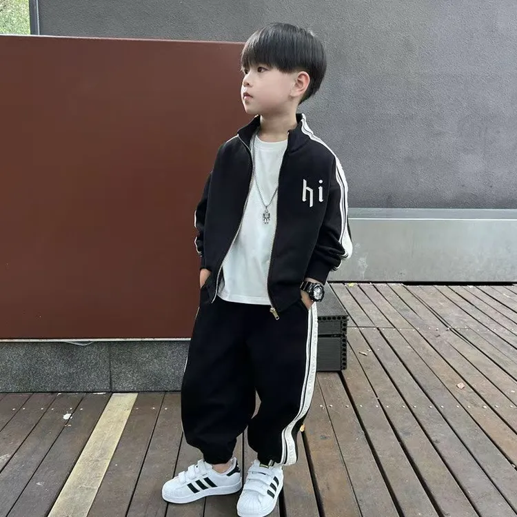 春秋纯色休闲风字母男常规套装休闲棒球服春秋款洋气春季男童痞帅