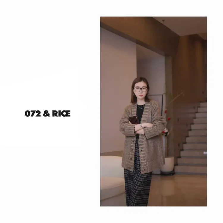 072 & RICE【大麦】秋季休闲V领单排扣长袖针织开衫 LE197 FF