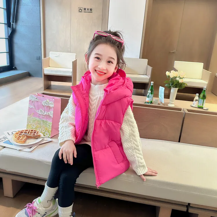 儿童马甲休闲秋冬季纯色女童连帽加厚外穿保暖宝宝韩版马夹洋气