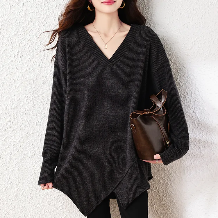 中长款V领长袖T恤女2025秋冬新款高级感宽松遮肚显瘦大码针织上衣