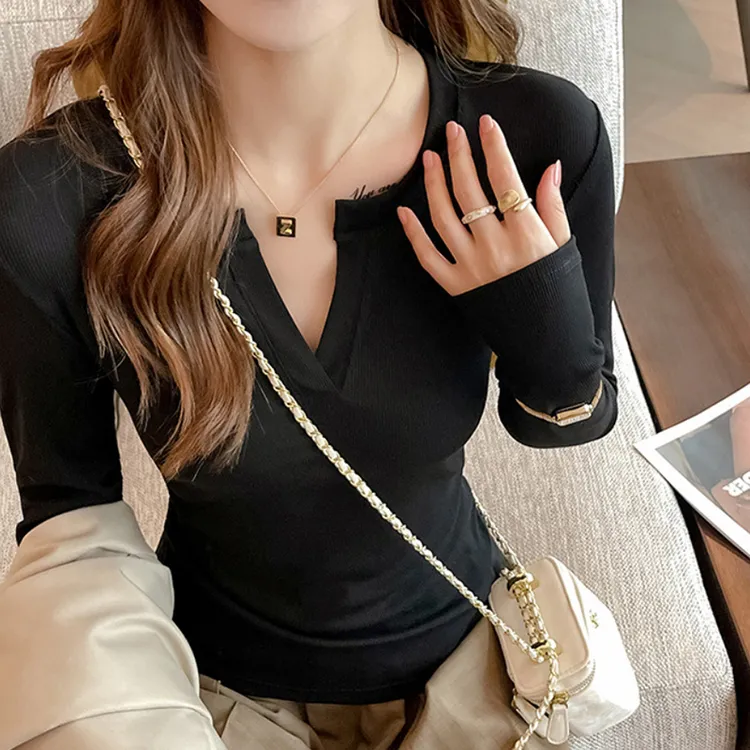 V领螺纹长袖上衣女可外穿早春秋季高级设计感内搭打底衫正肩Tt恤