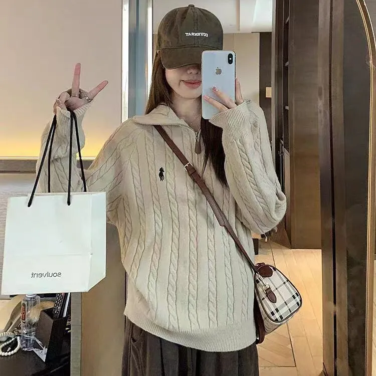 苗苗大码秋冬polo领拉链毛衣外套女慵懒风麻花针织开衫高级感加厚上衣A105