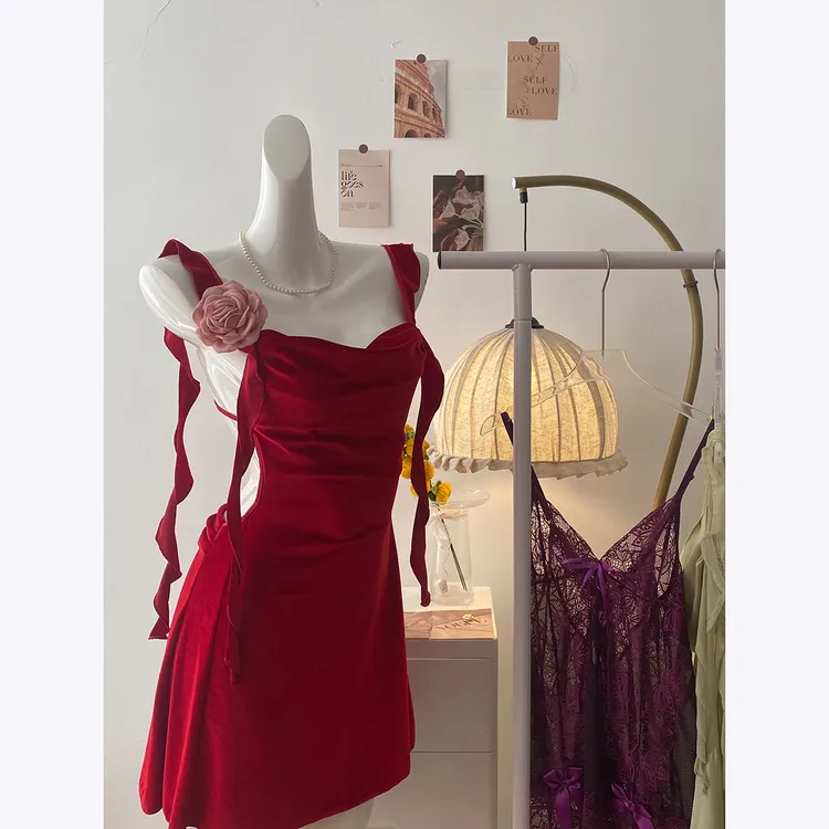 【半折】2025新款翩翩起舞·吊带性感睡裙露背纯欲可外穿法式女款