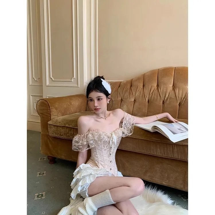 纯欲甜辣蕾丝吊带小背心女夏季束腰紧身鱼骨短款系带内搭裹胸上衣