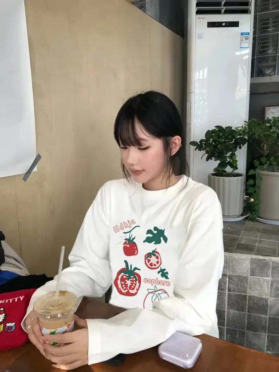 重磅纯棉白色长袖t恤女印花新款春秋宽松打底衫慵懒风高级感上衣