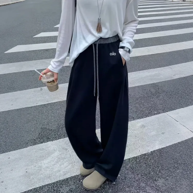2025秋款撞色刺绣小标弯刀阔腿裤女云感美式无痕休闲裤