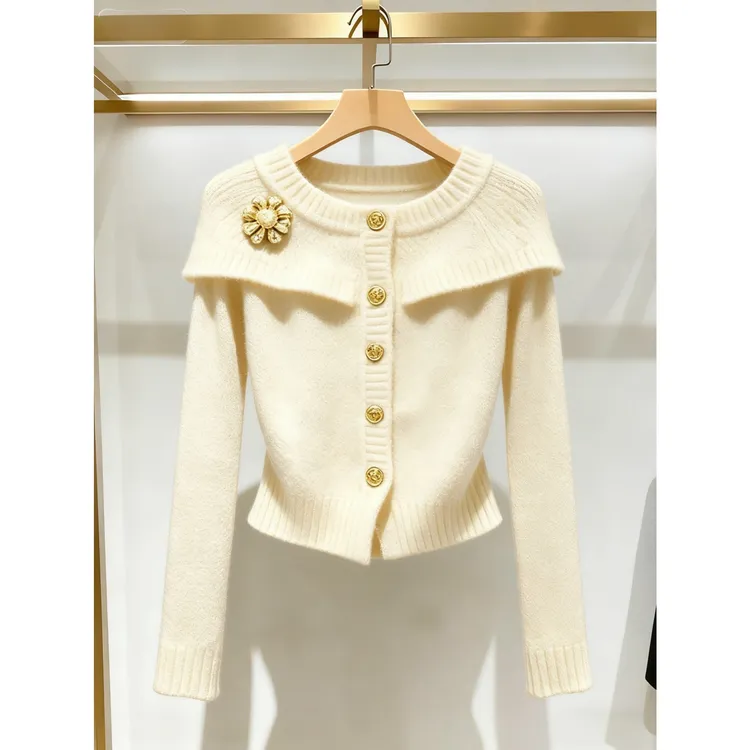 米杏色斗篷针织上衣女秋冬高端巨好看独特漂亮气质小香风毛衣外套