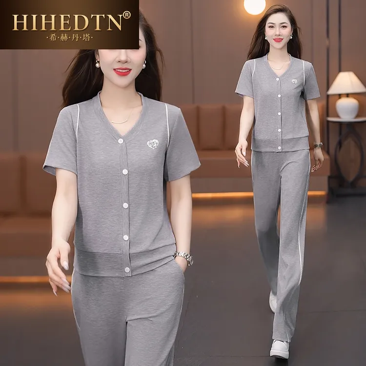 休闲运动服套装女2025夏季新款时尚冰丝V领短袖薄款直筒裤两件套