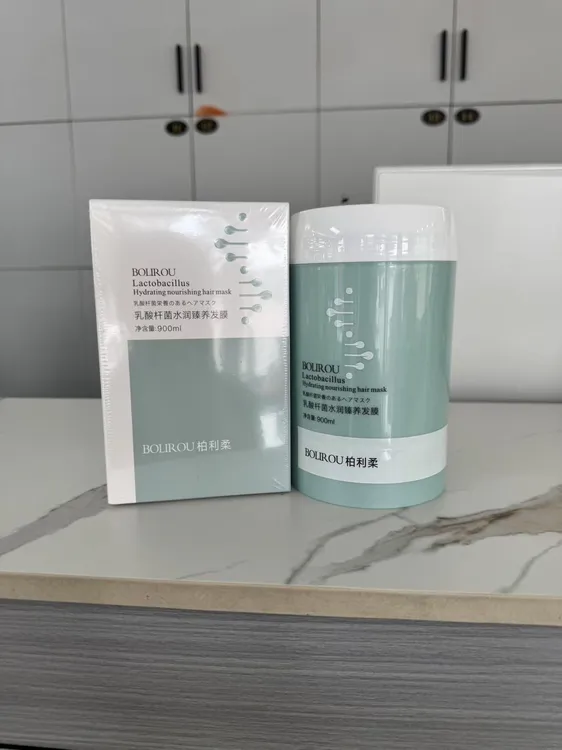 改善干枯，毛糙柏利柔乳酸杆菌水润臻养发膜