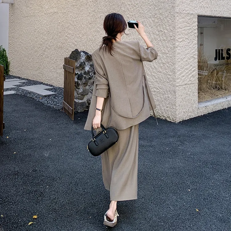 【秀秀专属】韩系气质西装套装裙女秋季2025新款休闲高级感吊带连衣裙子两件套