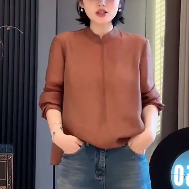 2025秋季时尚长袖气质正肩立领中式上衣女减龄日常小众宽松衬衫女
