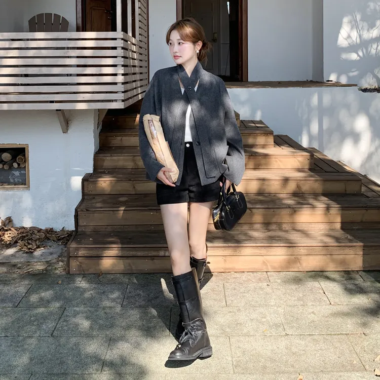时髦高级感气质百搭上衣女2025秋季新款时尚通勤风蝙蝠袖飘带外套