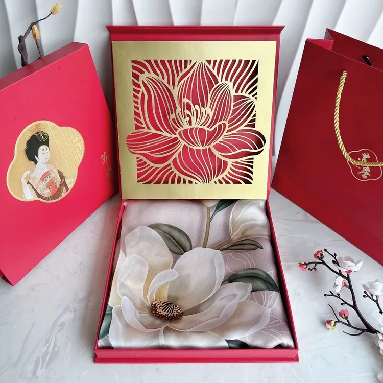 真丝丝巾高档围巾礼盒玉兰花桑蚕丝实用送妈妈送老婆节日生日礼物