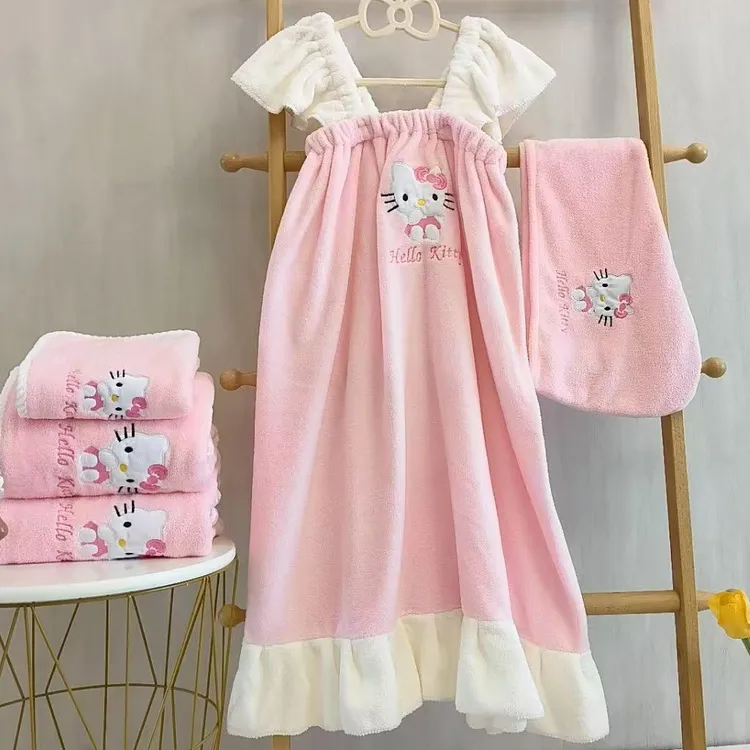 HelloKitty浴巾女可穿可裹2025年珊瑚绒吊带浴裙背心用浴衣浴袍女