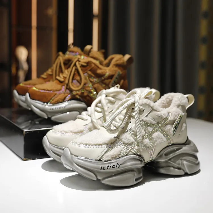 真皮保暖加绒老爹鞋烫钻淋胶时尚年轻轻便增高单松糕鞋