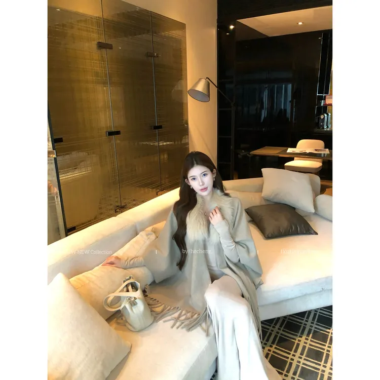 【禾呈】气质名媛秋冬温柔披肩外套25秋冬可保暖披肩外套女10683