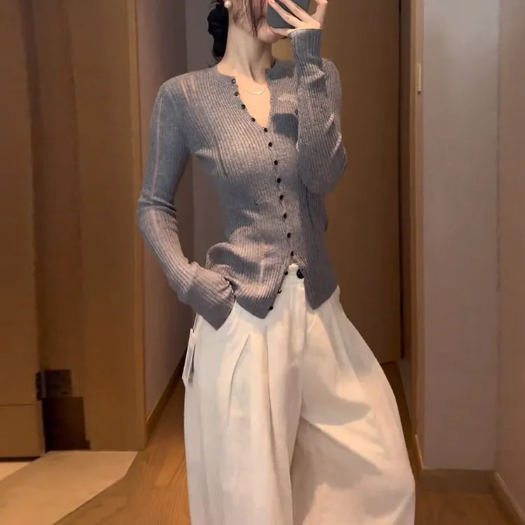 韩系设计感小众长袖针织衫女秋季新款修身显瘦百搭打底衫上衣潮