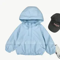 【西西】男童春季时尚韩版简约宽松工装风纯色连帽外套HBB6834