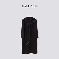 DALI PLUS“山羊绒+高支绵羊毛”蝴蝶结飘带双面呢大衣-D5MM2687